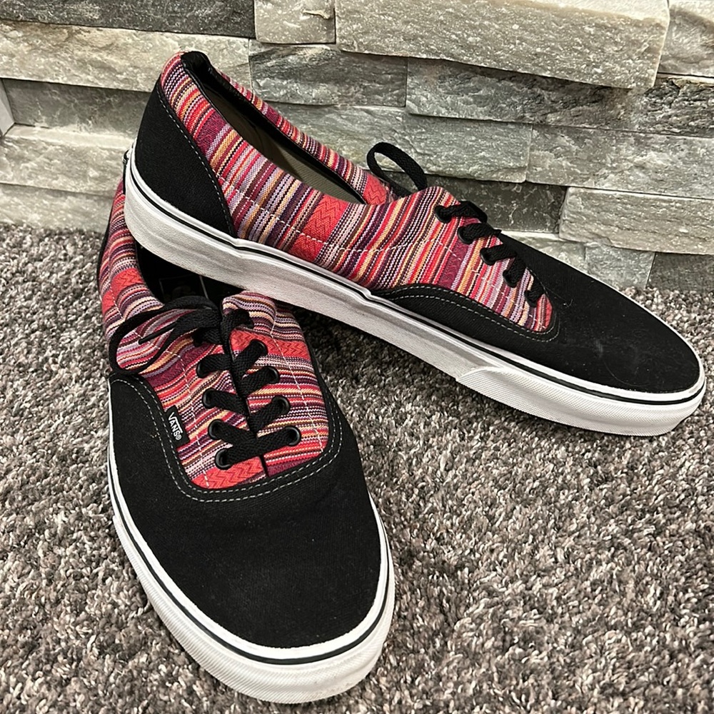 Brand new Men’s Vans. Size 13